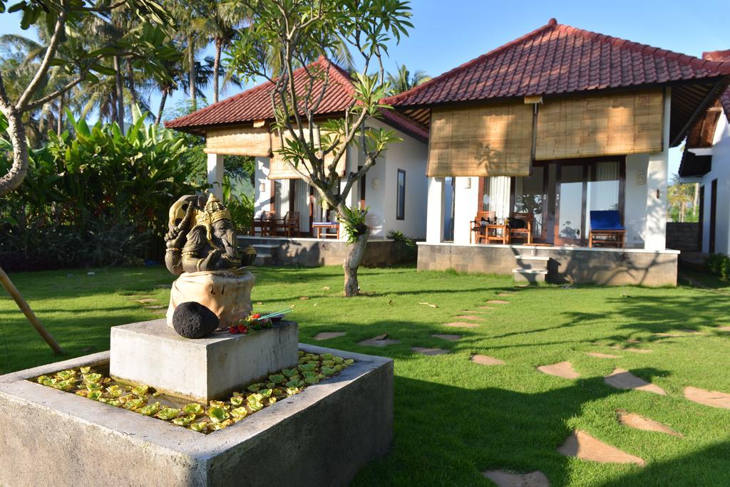 Soka Amed Beach Exterior photo